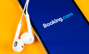 cost to develop an app like booking dot com